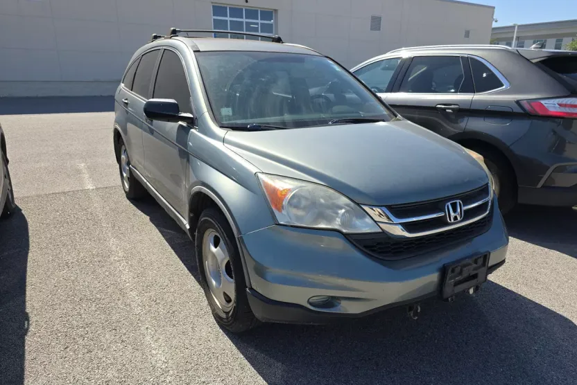 2011 Honda CR-V LX photo 1