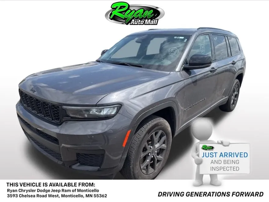 2024 Jeep Grand Cherokee Altitude photo 1