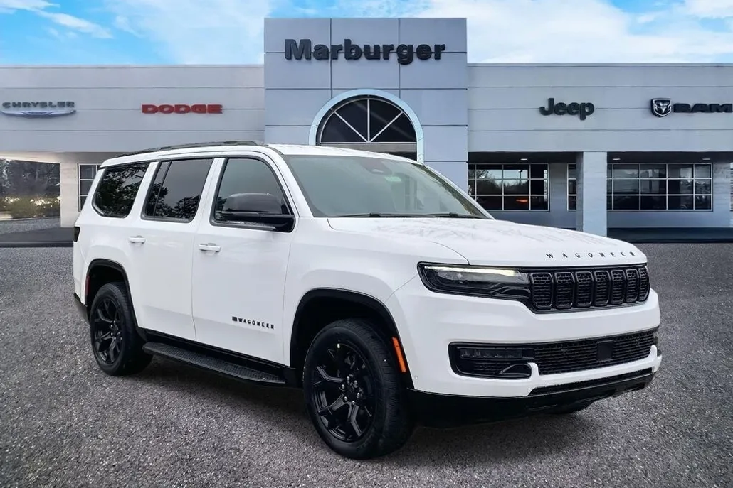 2025 Jeep Wagoneer Series II photo 1