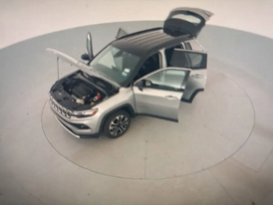 2023 Jeep Compass Limited photo 1