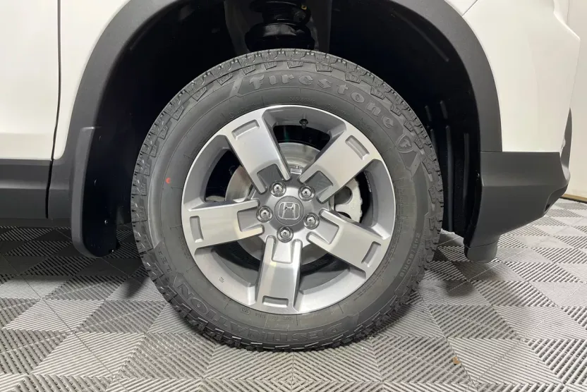 2025 Honda Ridgeline RTL photo 1