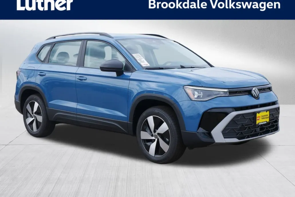 2025 Volkswagen Taos S photo 1