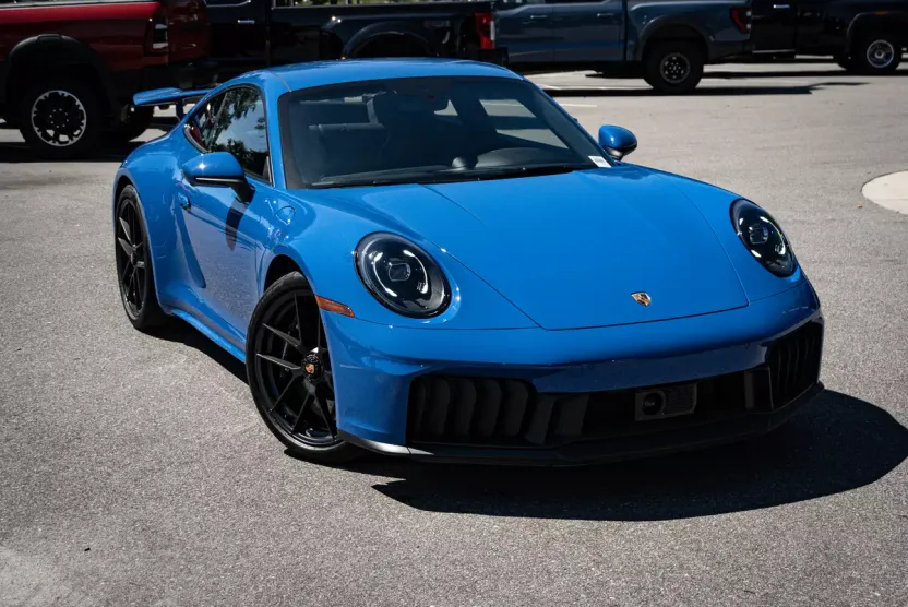 2025 Porsche 911 GTS photo 1
