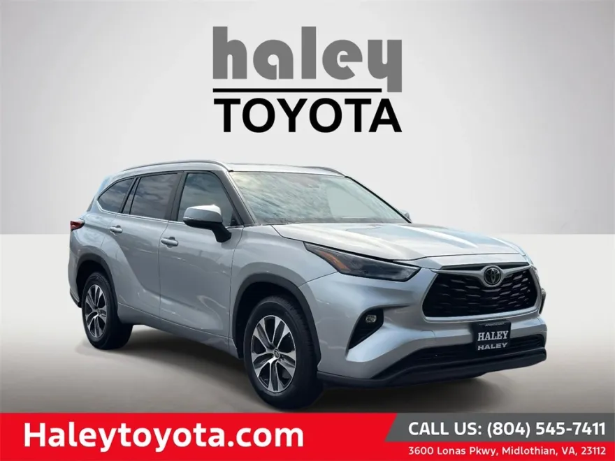 2023 Toyota Highlander XLE photo 1