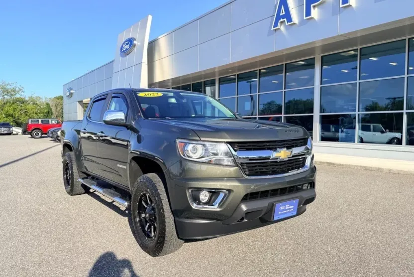 2018 Chevrolet Colorado LT photo 1
