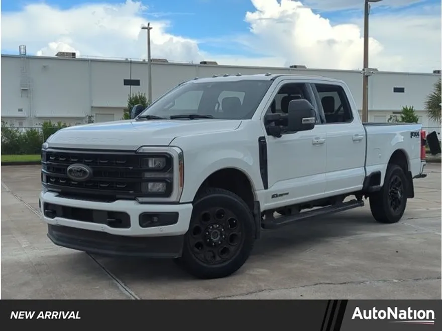 2024 Ford F-250 Lariat photo 1