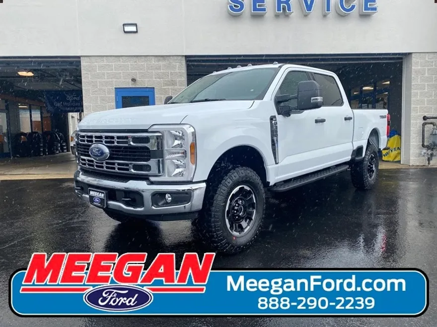 2025 Ford F-350 XLT photo 1