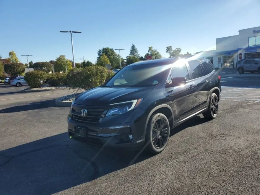 2022 Honda Pilot Special Edition photo 1