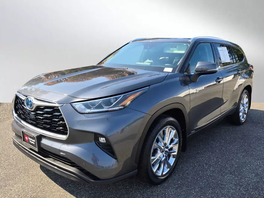 2021 Toyota Highlander Hybrid Limited photo 1