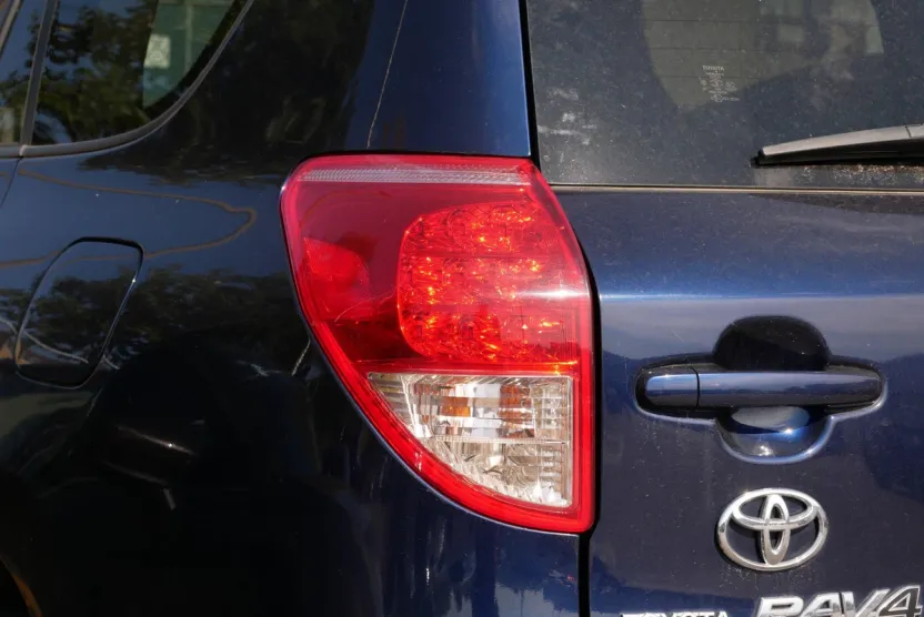 2007 Toyota RAV4 photo 1