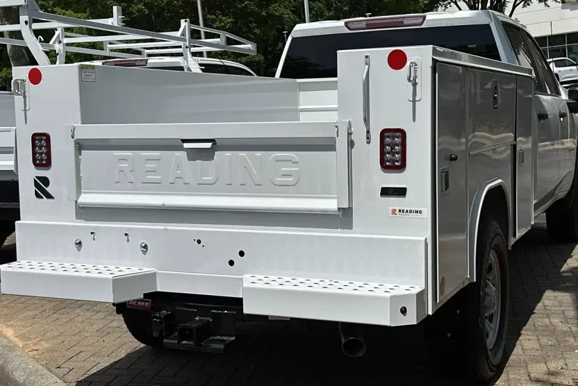 2024 Chevrolet Silverado 3500HD photo 1