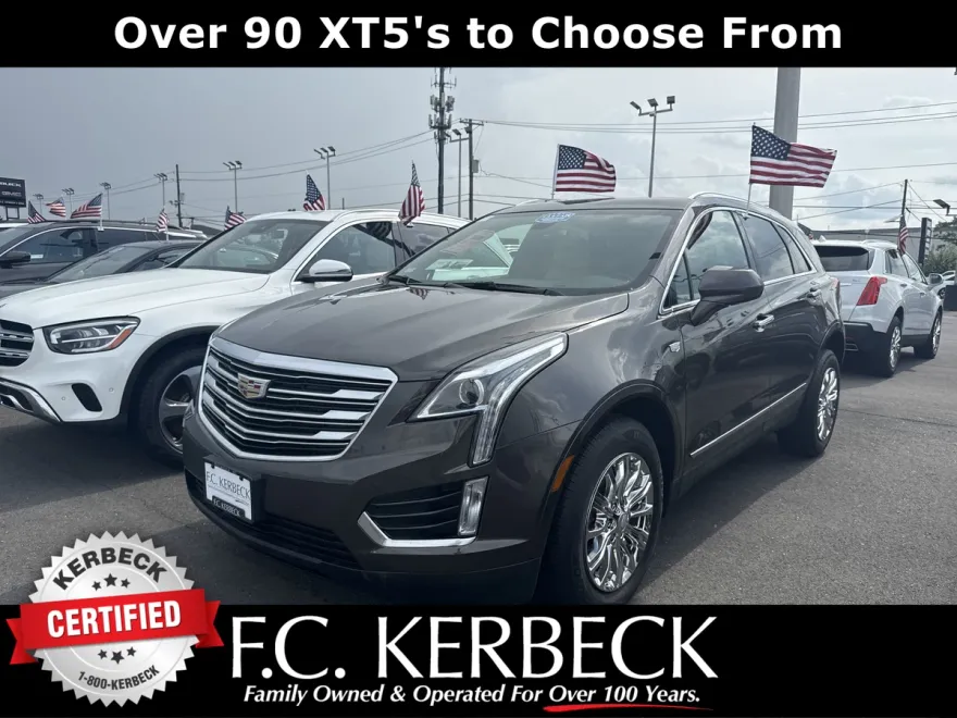 2019 Cadillac XT5 Luxury photo 1