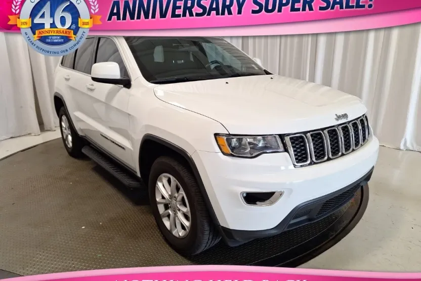 2021 Jeep Grand Cherokee Laredo E photo 1