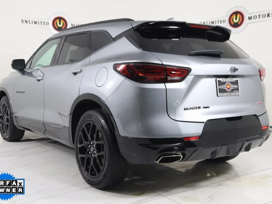 2023 Chevrolet Blazer RS photo 1