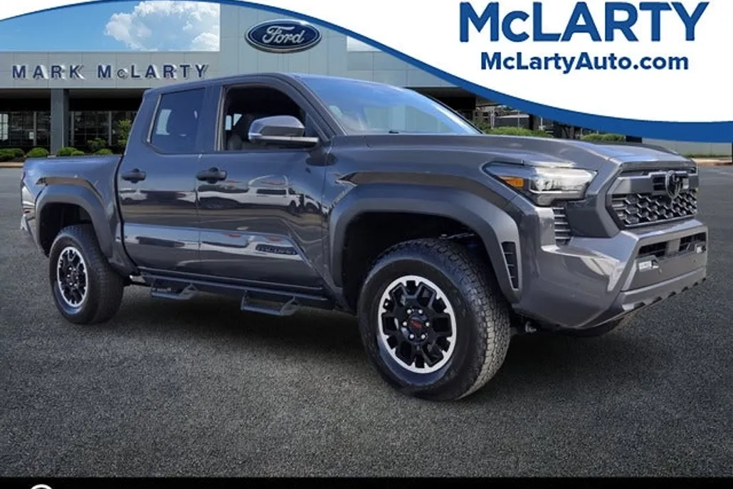 2025 Toyota Tacoma TRD Off-Road photo 1