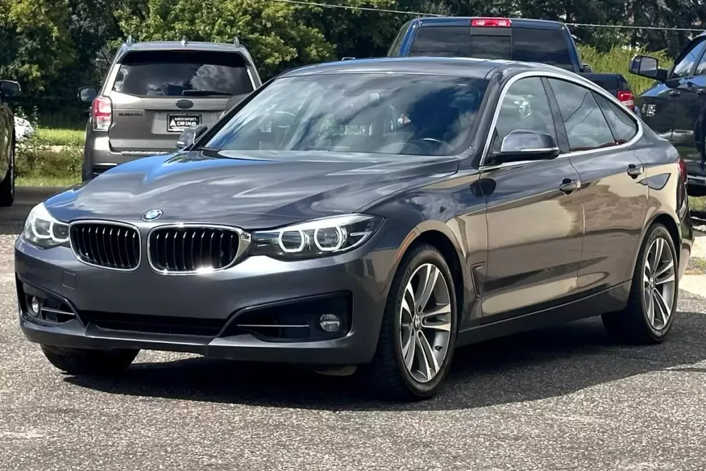 2018 Bmw 330i photo 1