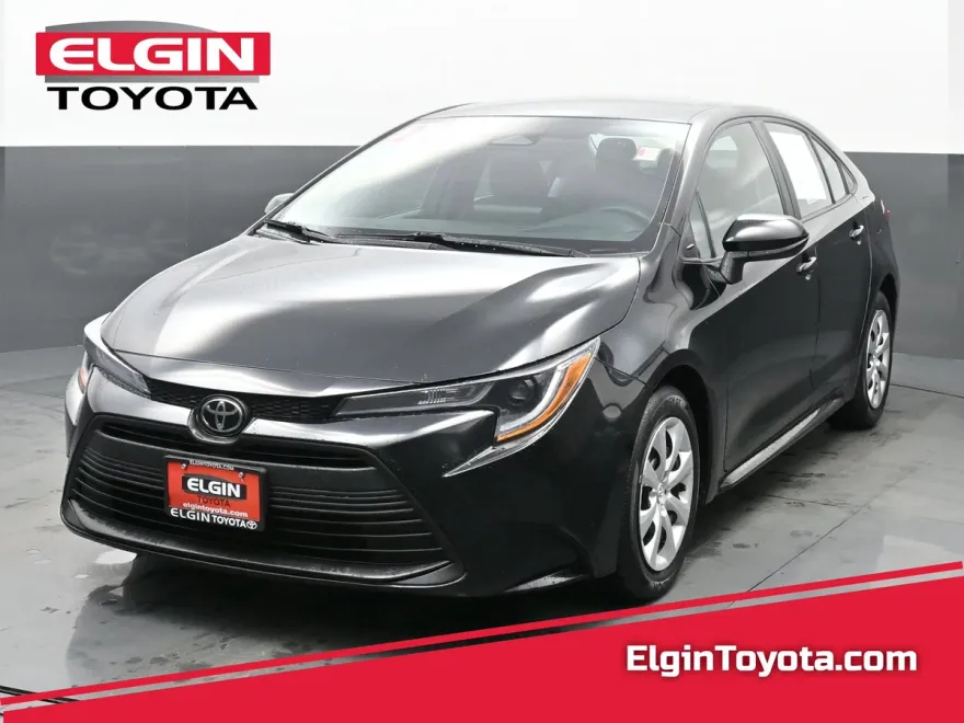 2023 Toyota Corolla LE photo 1