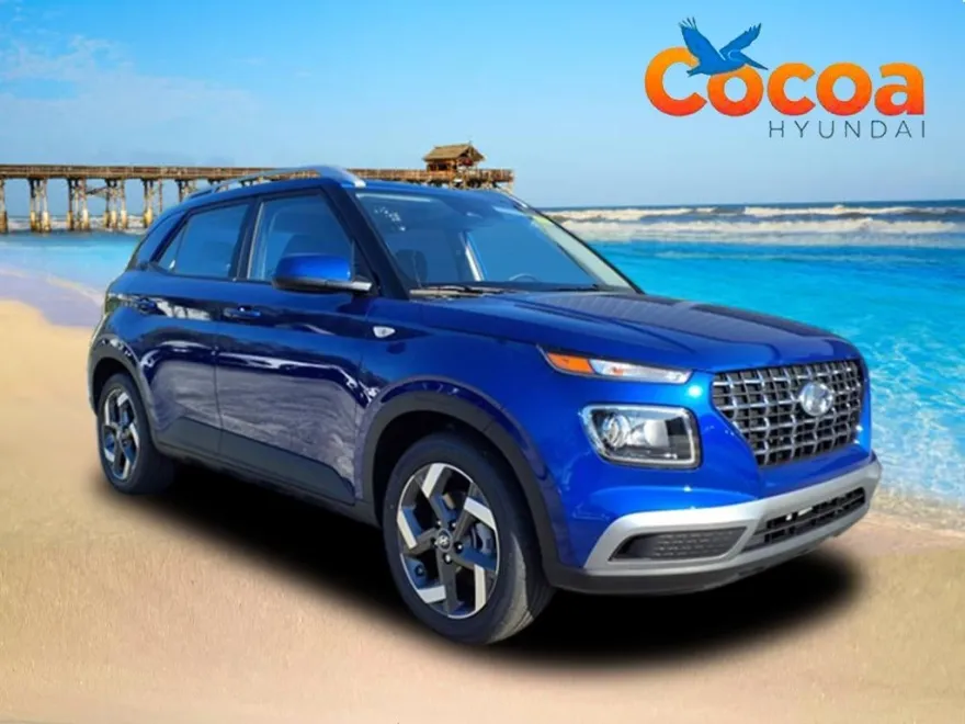 2025 Hyundai Venue SEL photo 1