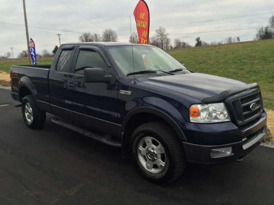 2005 Ford F-150 photo 1