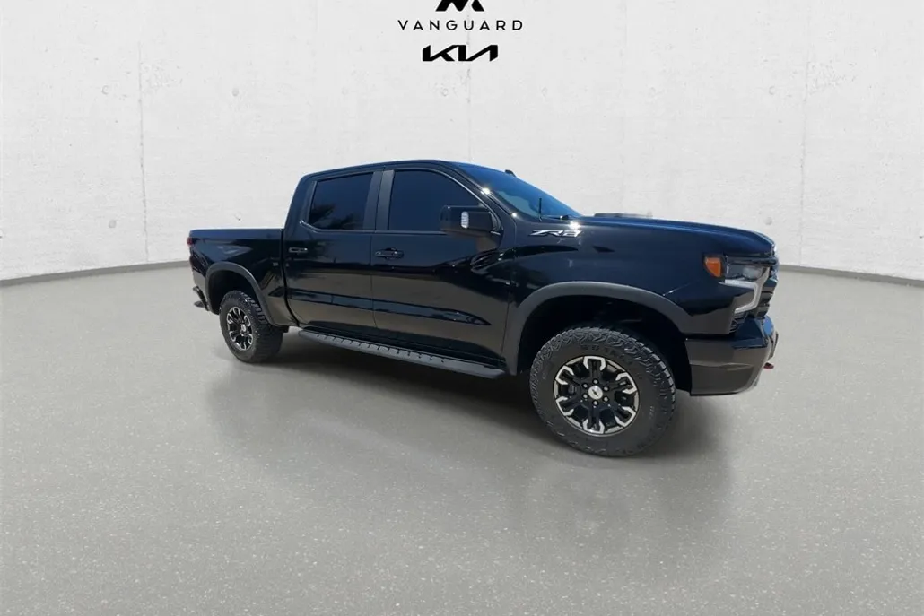 2024 Chevrolet Silverado 1500 ZR2 photo 1