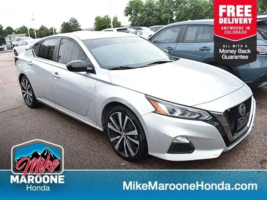 2019 Nissan Altima 2.5 SR photo 1