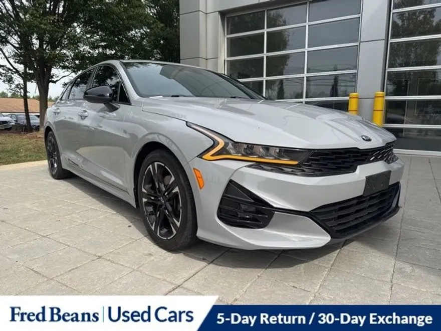 2021 Kia K5 GT-Line photo 1