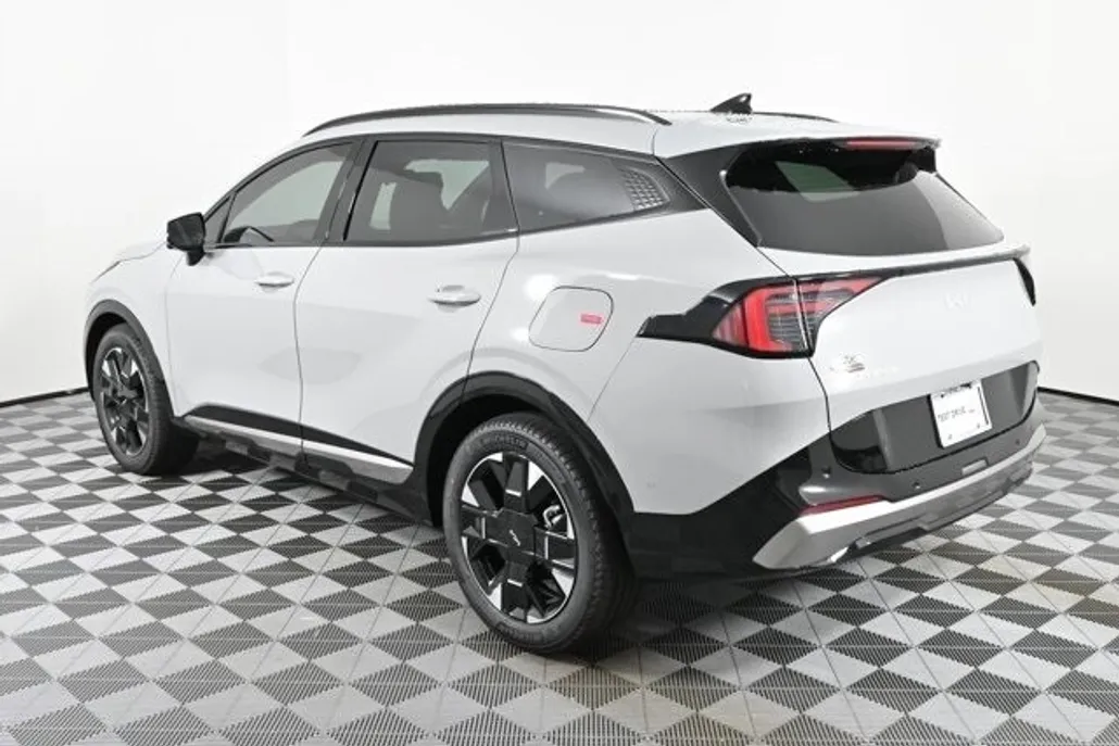 2026 Kia Sportage photo 1