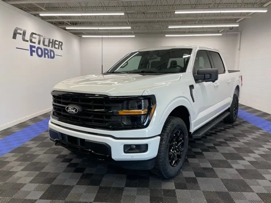2025 Ford F-150 XLT photo 1