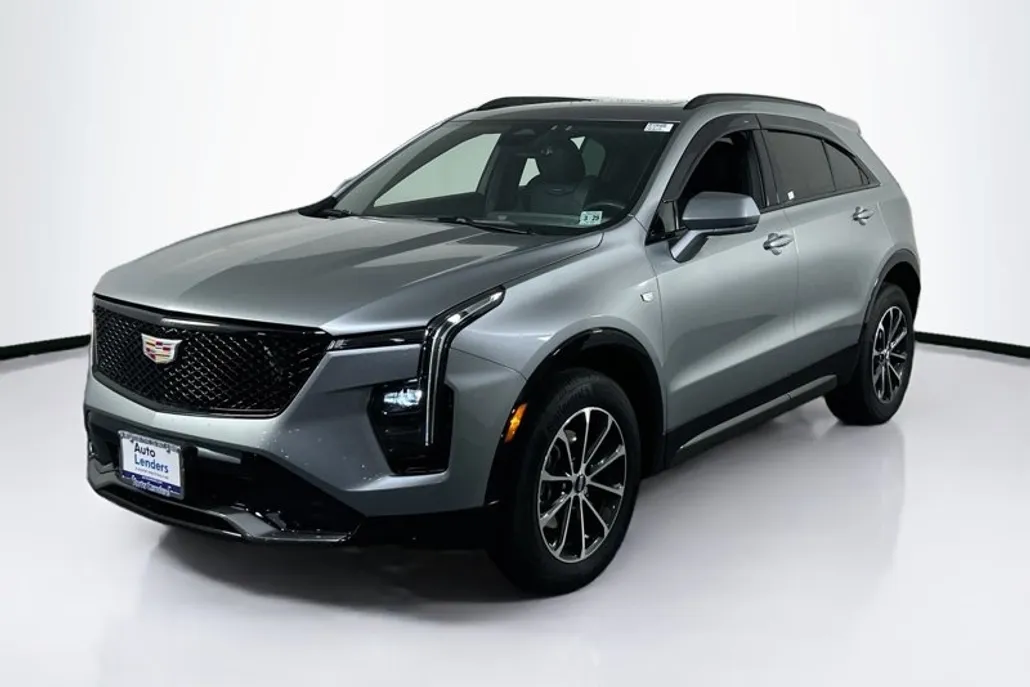 2024 Cadillac XT4 Sport photo 1