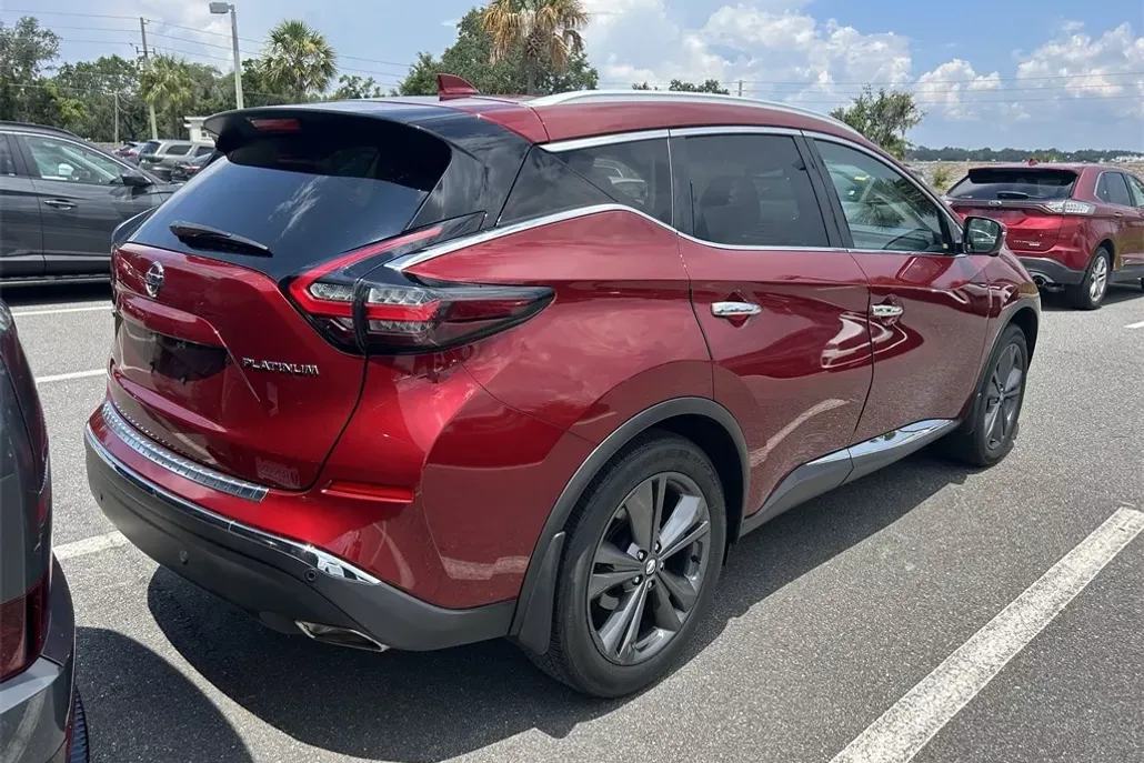 2021 Nissan Murano Platinum photo 1