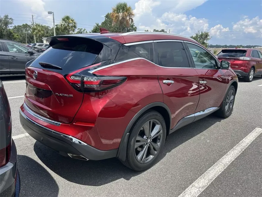 2021 Nissan Murano Platinum photo 1
