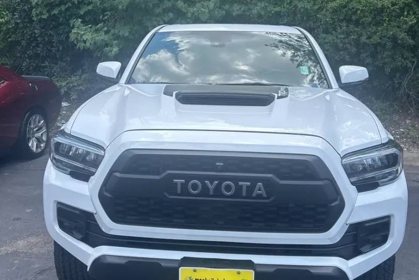 2022 Toyota Tacoma TRD Pro V6 photo 1
