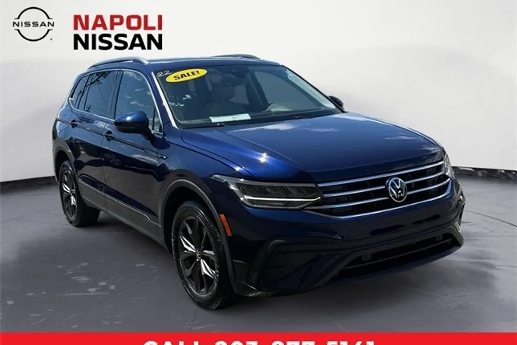 2022 Volkswagen Tiguan SE photo 1