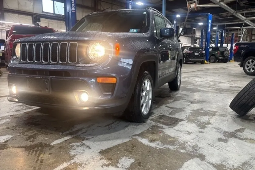 2020 Jeep Renegade Latitude photo 1