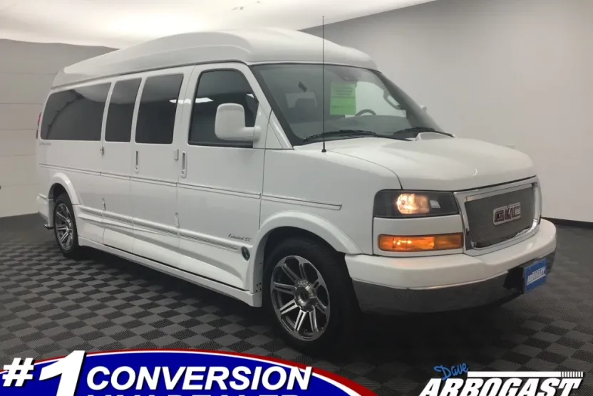 2020 Gmc Savana photo 1