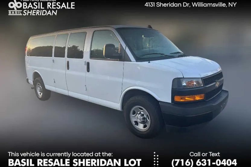 2021 Chevrolet Express LS photo 1
