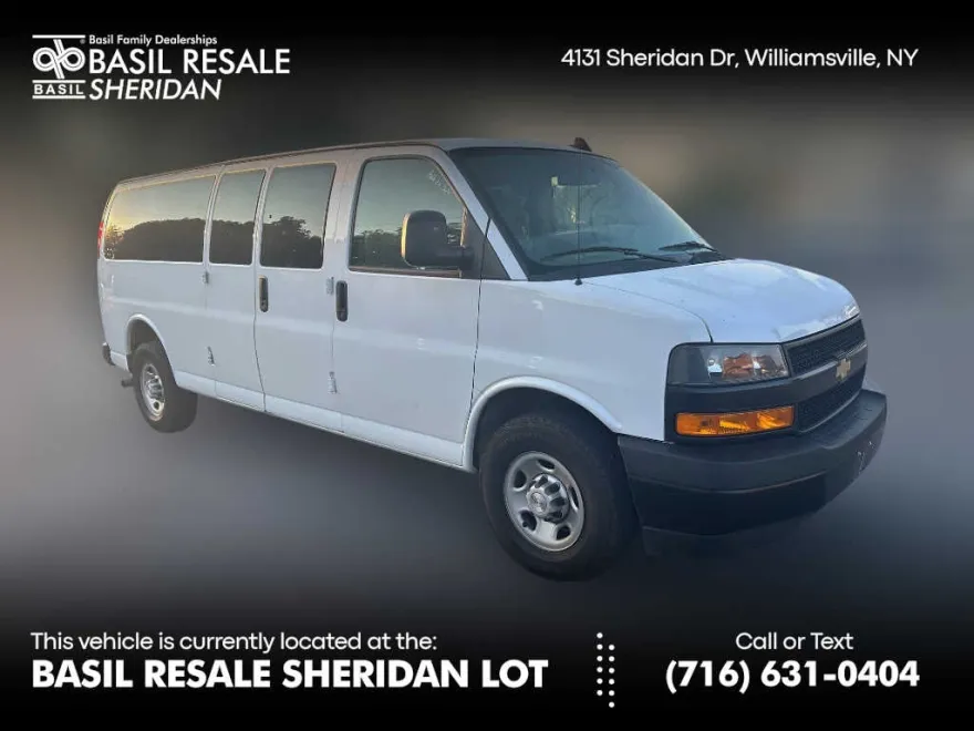 2021 Chevrolet Express LS photo 1