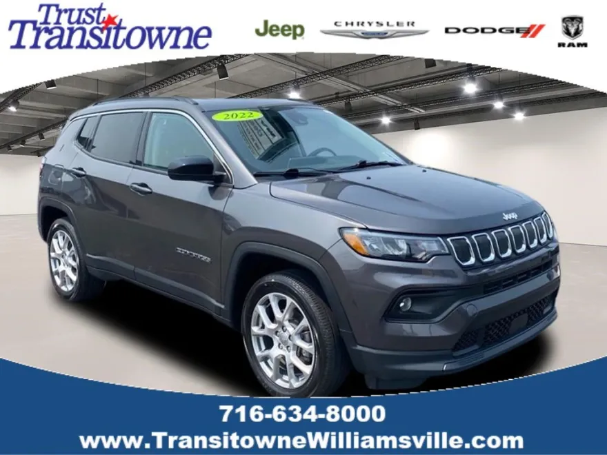 2022 Jeep Compass Latitude Lux photo 1