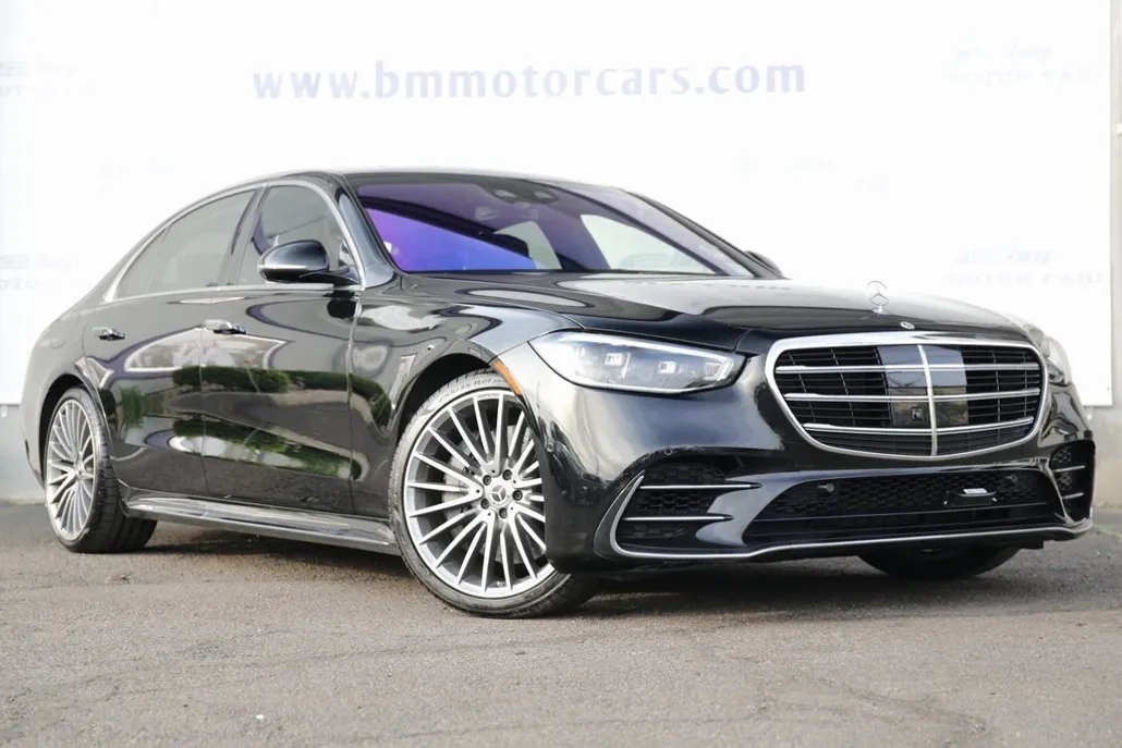 2022 Mercedes Benz S Maybach 580 photo 1