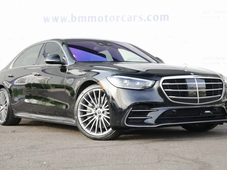 2022 Mercedes Benz S Maybach 580 photo 1