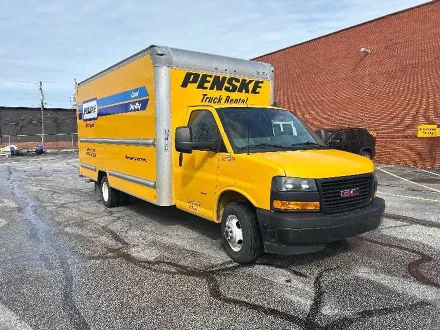 2021 Gmc Savana 3500 Cutaway photo 1