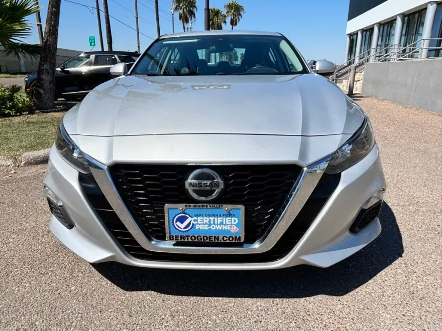 2022 Nissan Altima 2.5 S photo 1