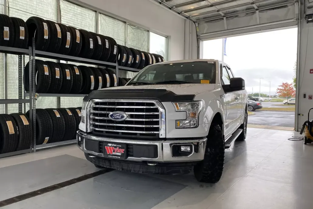 2017 Ford F-150 XLT photo 1