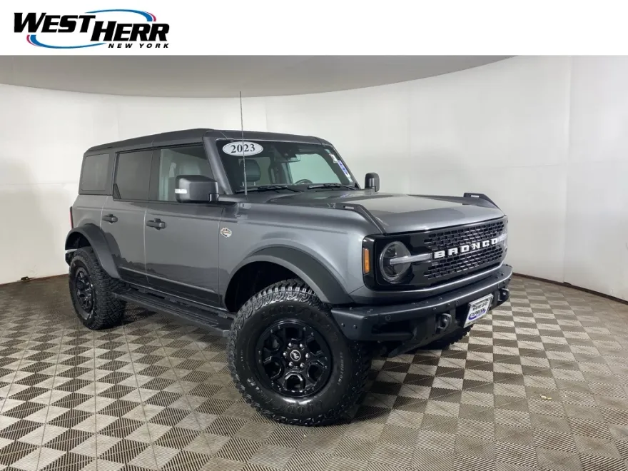 2023 Ford Bronco Wildtrak photo 1