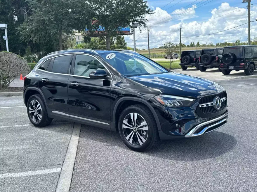 2025 Mercedes Benz GLA 250 photo 1