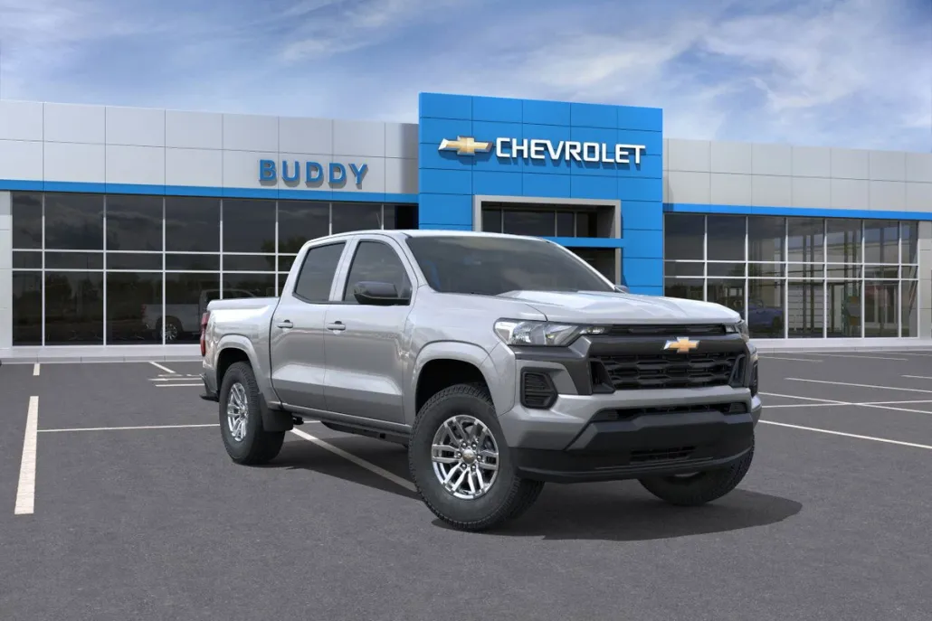 2025 Chevrolet Colorado Work Truck LT photo 1