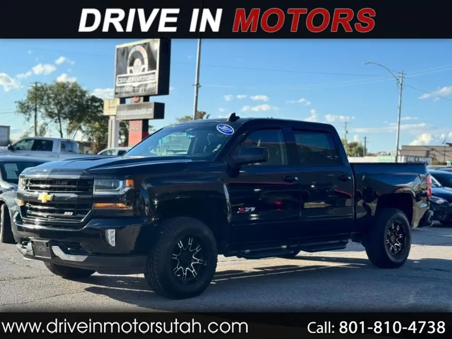 2017 Chevrolet Silverado 1500 LT photo 1