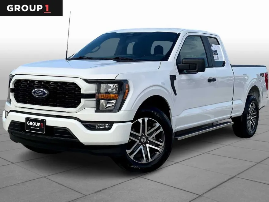 2023 Ford F-150 XL photo 1