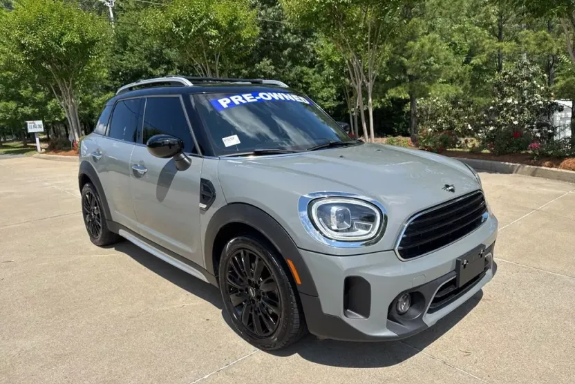 2021 Mini Countryman Oxford Edition photo 1