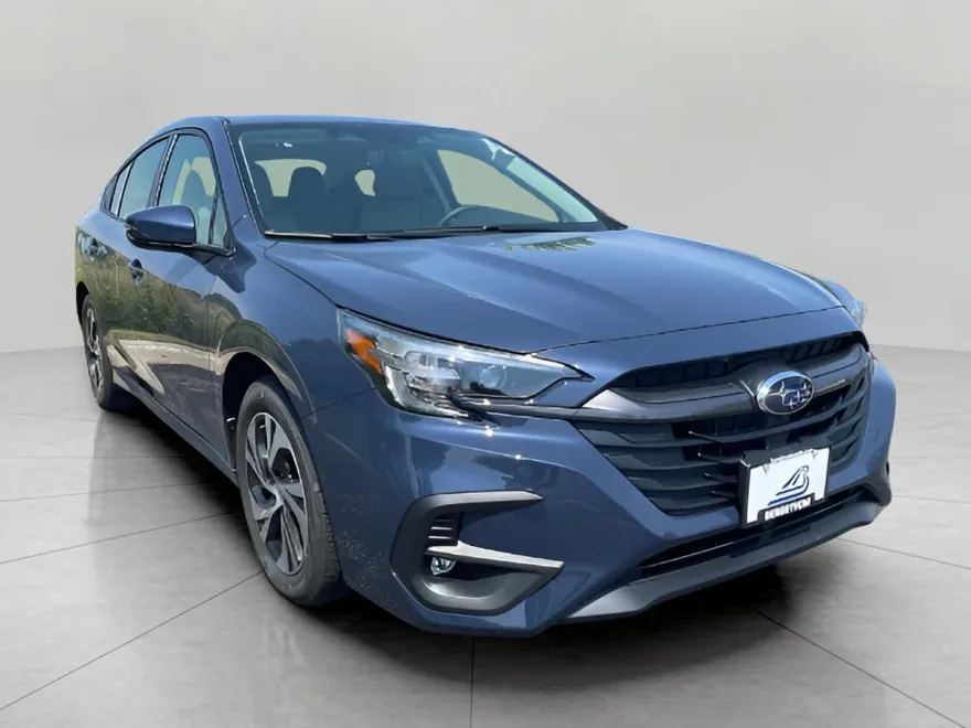 2025 Subaru Legacy Premium photo 1